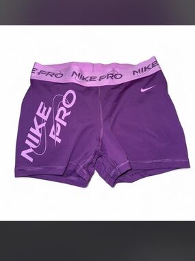 Nike Pro NWOT